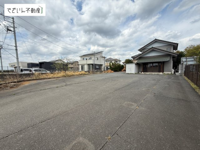 【駐車場】 | 行田市谷郷三丁目　中古住宅   | 現地(2026年4月撮影)