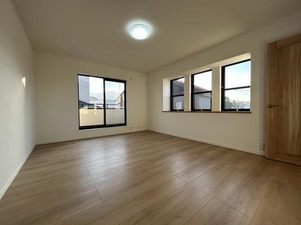 【洋室】 | リフォーム済み中古戸建 | 洋室約10帖 