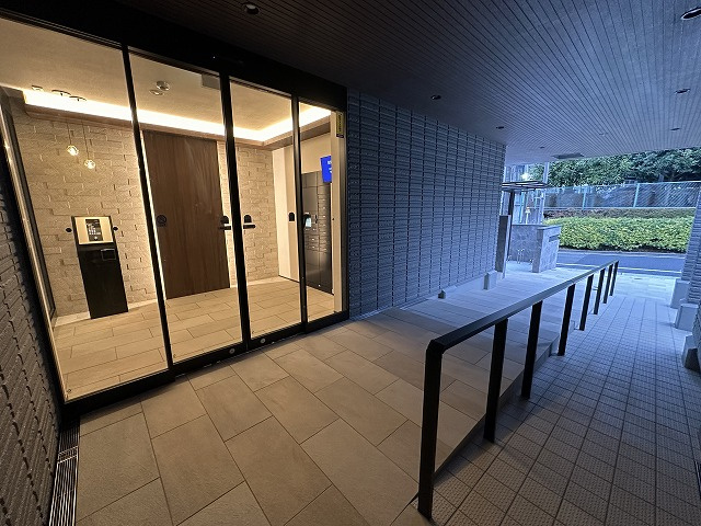 manoir yukigayaのエントランス