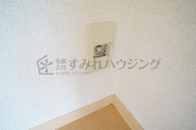 リビングタウン伊丹鴻池の設備|前回退去時のクリーニング前の写真です。退去後はハウスクリーニング行います。参考写真としてご覧ください。