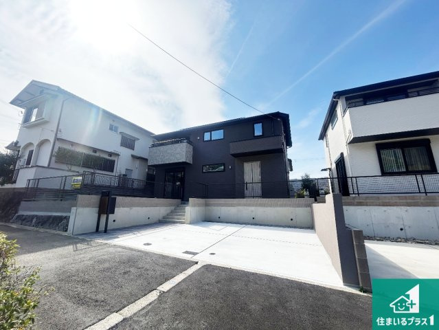 神戸市北区唐櫃台　新築一戸建ての外観|安心の10年保証！外観を美しく保ち、雨水で汚れを落とします！気になることがありましたら、お気軽にお問い合わせください！