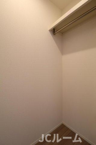 サンリジェール春日新田の収納