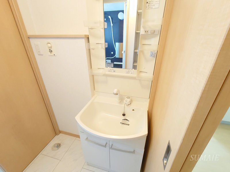 ロサ・テラスの独立洗面台|独立洗面台です☆