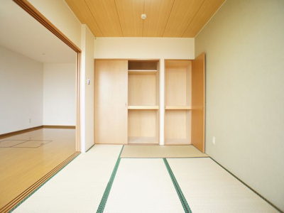 【和室】 | ルネスパークショア | お部屋がスッキリ！充実収納付きです♪