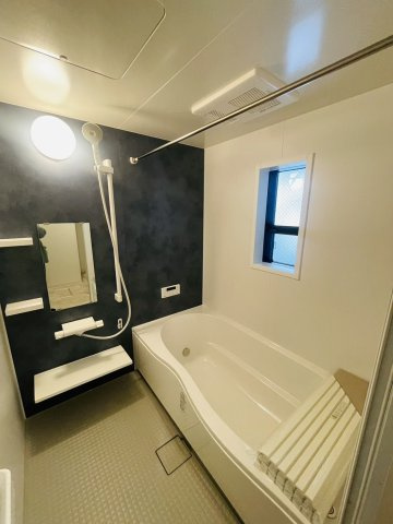 安倉北１丁目　建築条件付き土地のその他|【キッチン/施工例】
カウンターキッチンなら、料理をしながらリビングの家族と会話が楽しめる空間。作業動線もスムーズで、毎日の家事がもっと快適になります。