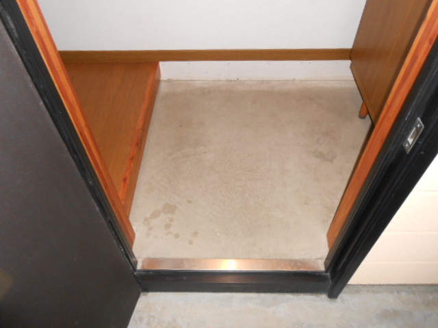 クレージュの玄関