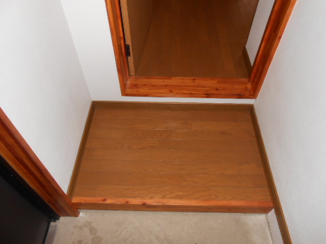 クレージュの玄関