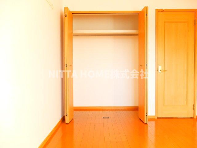 プリマヴェーラ壱番館の収納|各洋室にクローゼットが付いています！