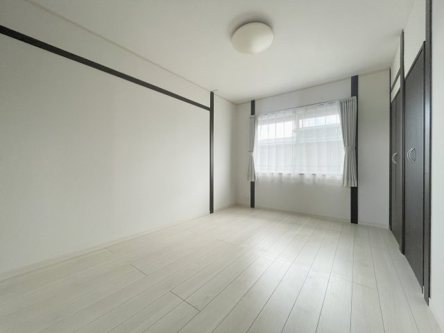 中古戸建・中古住宅　須賀川市向陽町　仁井田小学校・仁井田中学校の洋室
