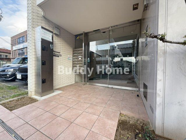 ブレスト我孫子町のエントランス