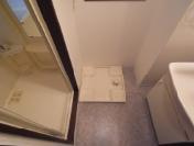 大阪市中央区松屋町の賃貸マンションの独立洗面台