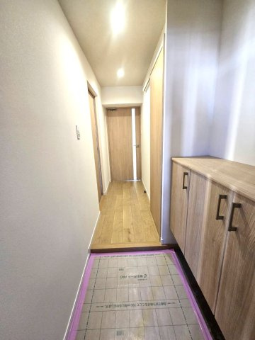 朝日プラザ大濠の玄関|シューズボックス付きなので付きなので玄関をきれいに保てます☆靴が多い方も収納場所には困りません☆