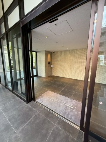 パークシティ高田馬場のエントランス