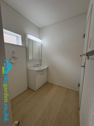 茅ヶ崎市中島 第15　新築戸建　全１棟の脱衣所