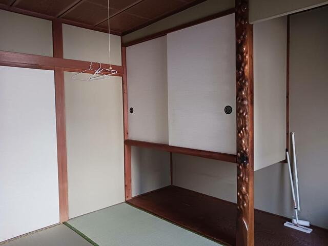 中原１丁目戸建の収納|きれいな和室です