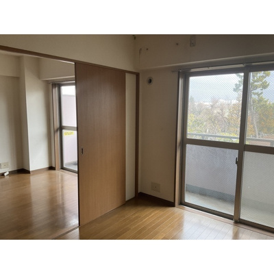 【居間・リビング】 | ドミール・コンフォール親水公園