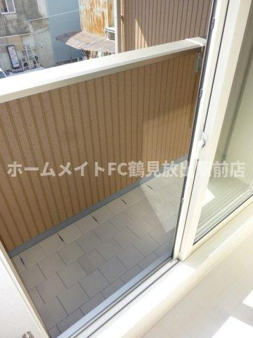 東大阪市徳庵本町の一戸建てのバルコニー