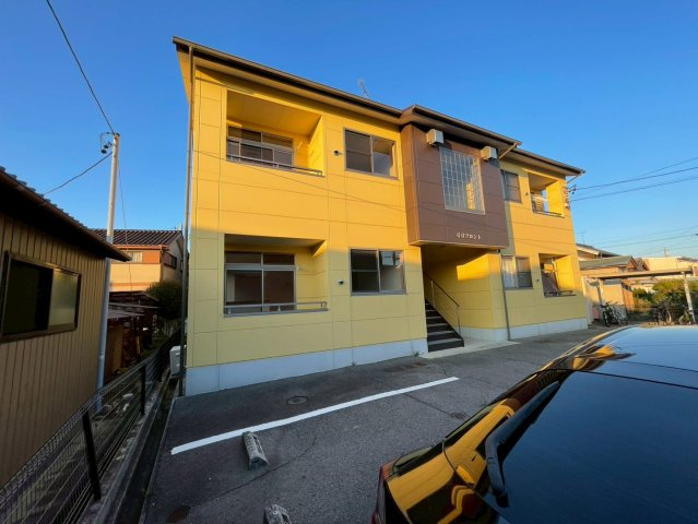 GOフロントの外観