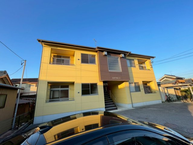 GOフロントの外観