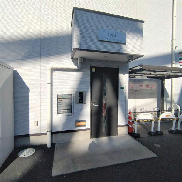 エスタシオのエントランス