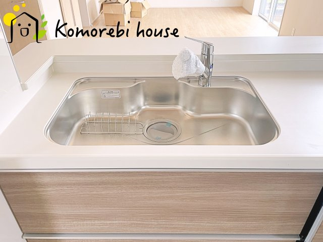 北本市東間7丁目　新築一戸建て　ブルーミングガーデン　05のキッチン|撮影：'26/07/06