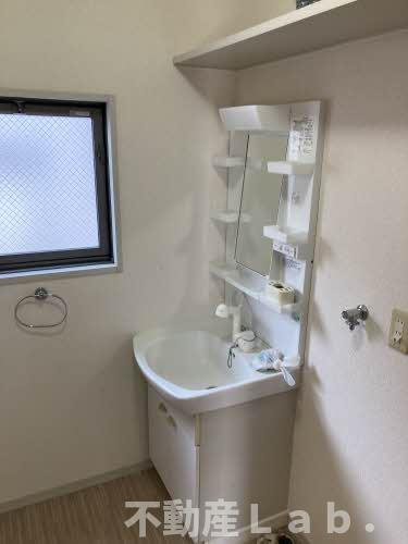 栄町一番館の洗面所