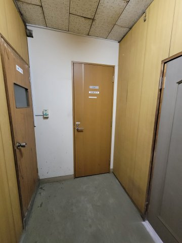 今井サッシビルのその他