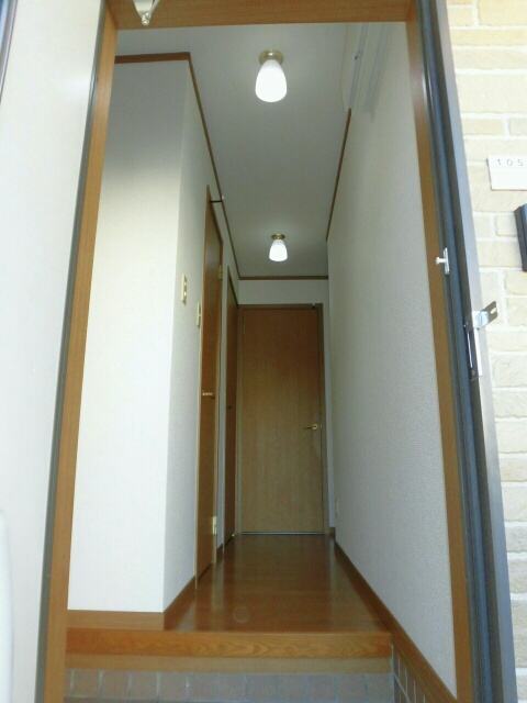 ドルフ・サンフラワーの玄関