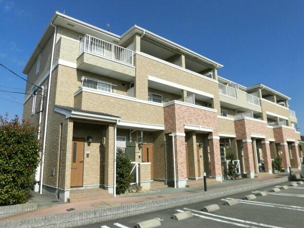 ドルフ・サンフラワーの外観