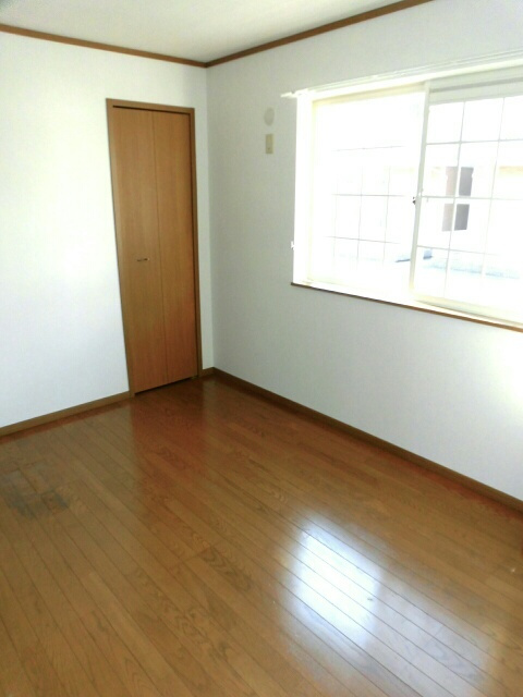 ドルフ・サンフラワーの寝室