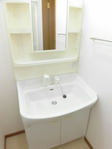 ドルフ・サンフラワーの洗面所