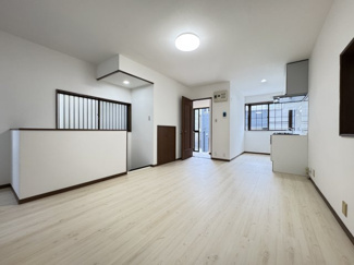 【居間・リビング】 | 新座市野寺2丁目 戸建