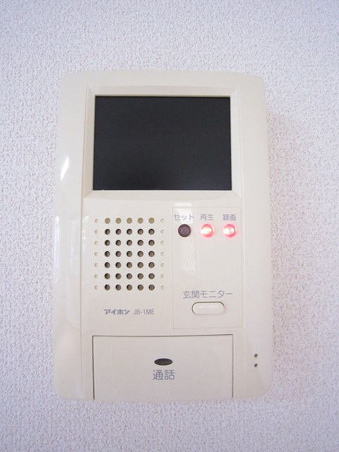 ウィスタリア湘南Ｄ棟のセキュリティ|モニター付インターフォン