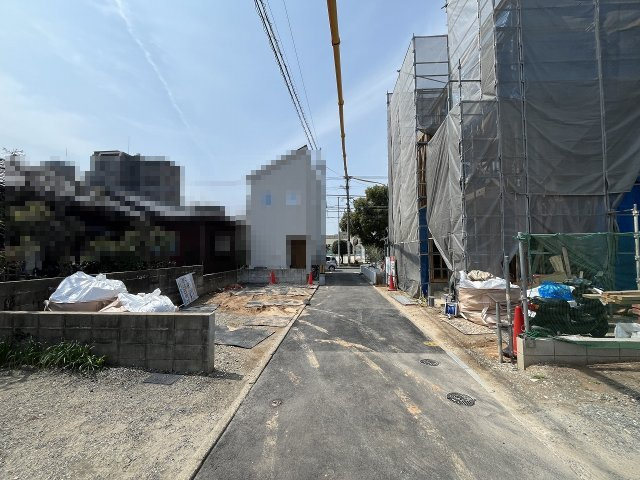 【その他】 | 福岡市城南区鳥飼6丁目1期　2号棟（全2棟）【仲介手数料無料・0円】 | 現地写真。前面道路です。