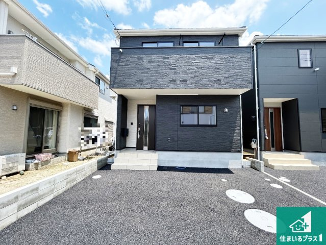 ●大和高田市築山　第5期　新築一戸建ての外観|安心の10年保証！外観を美しく保ち、雨水で汚れを落とします！気になることがありましたら、お気軽にお問い合わせください！