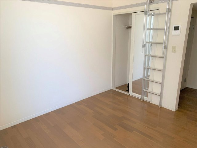 ※同タイプのお部屋の写真です（1階フローリング）