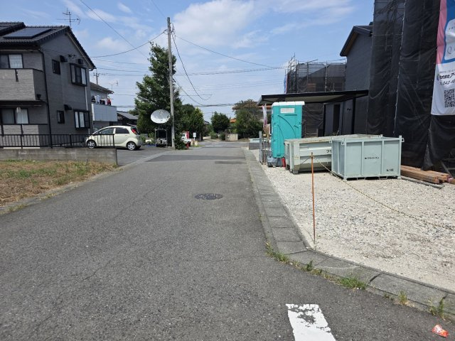 本庄市万年寺第４　の前面道路含む現地写真|１号棟現地前面道路（2026年04月03日）撮影