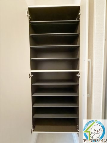 ヒカルサ神戸王塚台Ⅰの収納