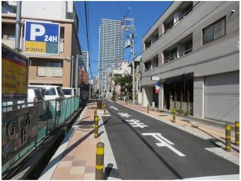 オープストフェルトの周辺