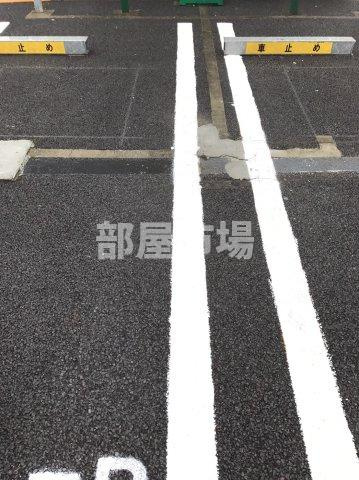 グリーンヒルズ浅草橋の駐車場