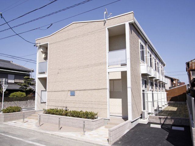レオパレス森末の外観