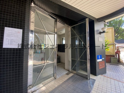 【エントランス】 | レナジア摂南大学前