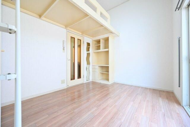 ジュネパレス市川第２４Ｃの寝室