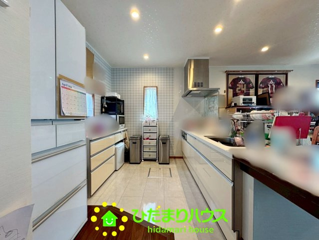白岡市西８丁目　中古一戸建てのキッチン