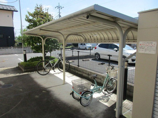屋根付き駐輪場