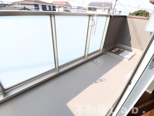 コンフォール古閑上のバルコニー