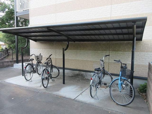 屋根付き駐輪場
