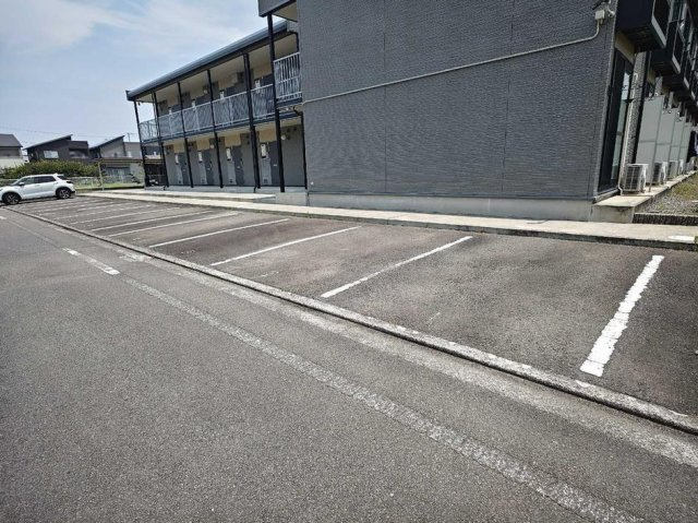 レオパレスサンタローザのその他