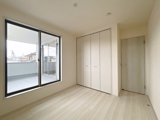 新築戸建・新築建売　福島市泉長滝　御山小・清水中の洋室|シンプルなので様々なテイストのインテリアも合いそうですね！