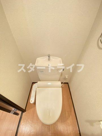 大阪市淀川区宮原２丁目の賃貸マンションのトイレ